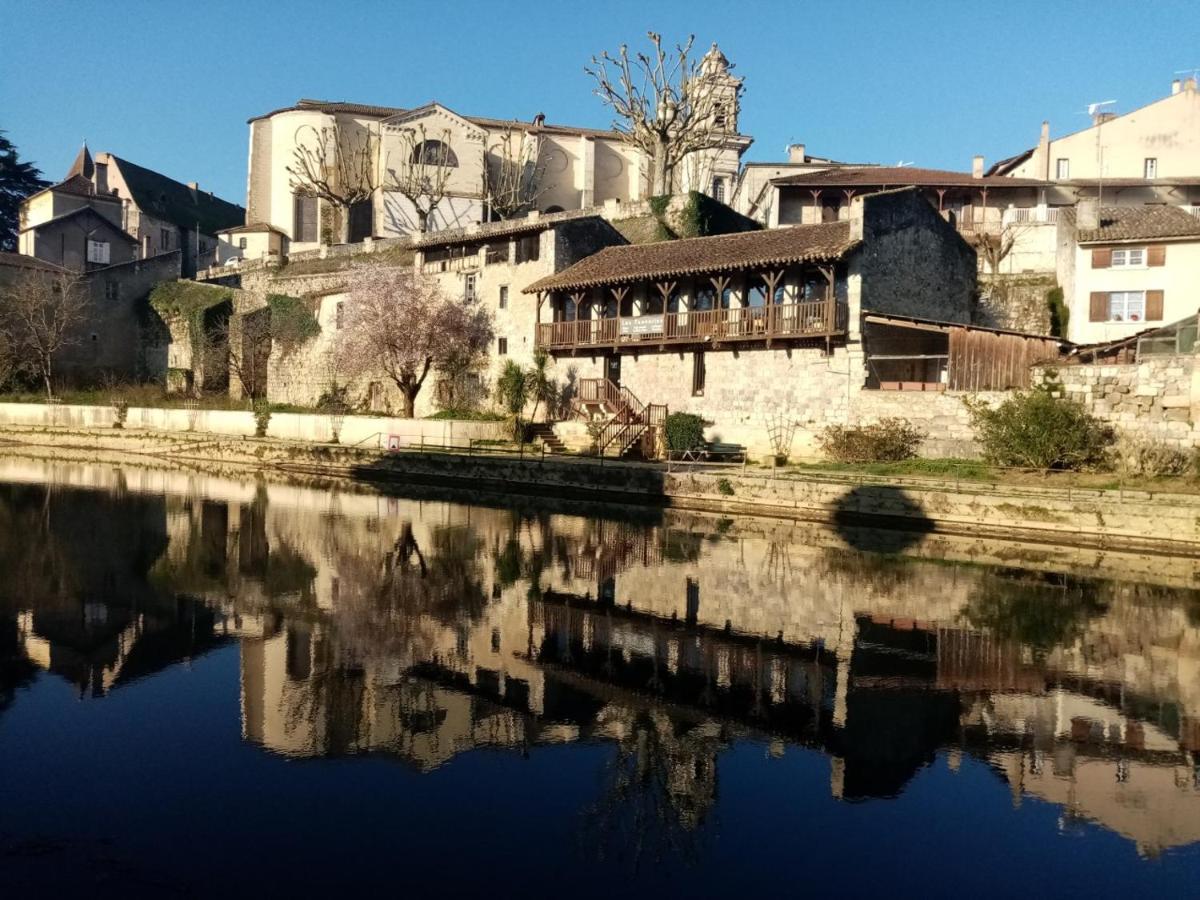 Les Terrasses Du Petit Nerac Panzió Kültér fotó